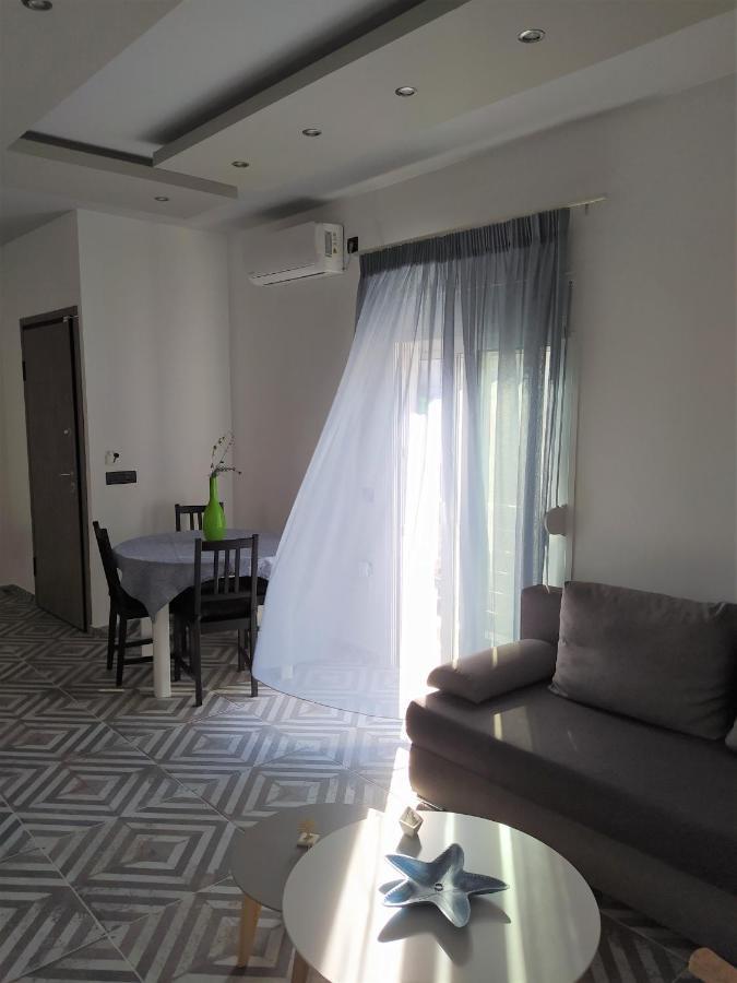 F & P Apartment Kardamena  Exterior foto